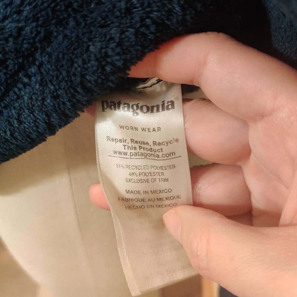 Patagonia Women's Re-Tool Snap-T Fleece Pullover Size M - Picture 3 of 3